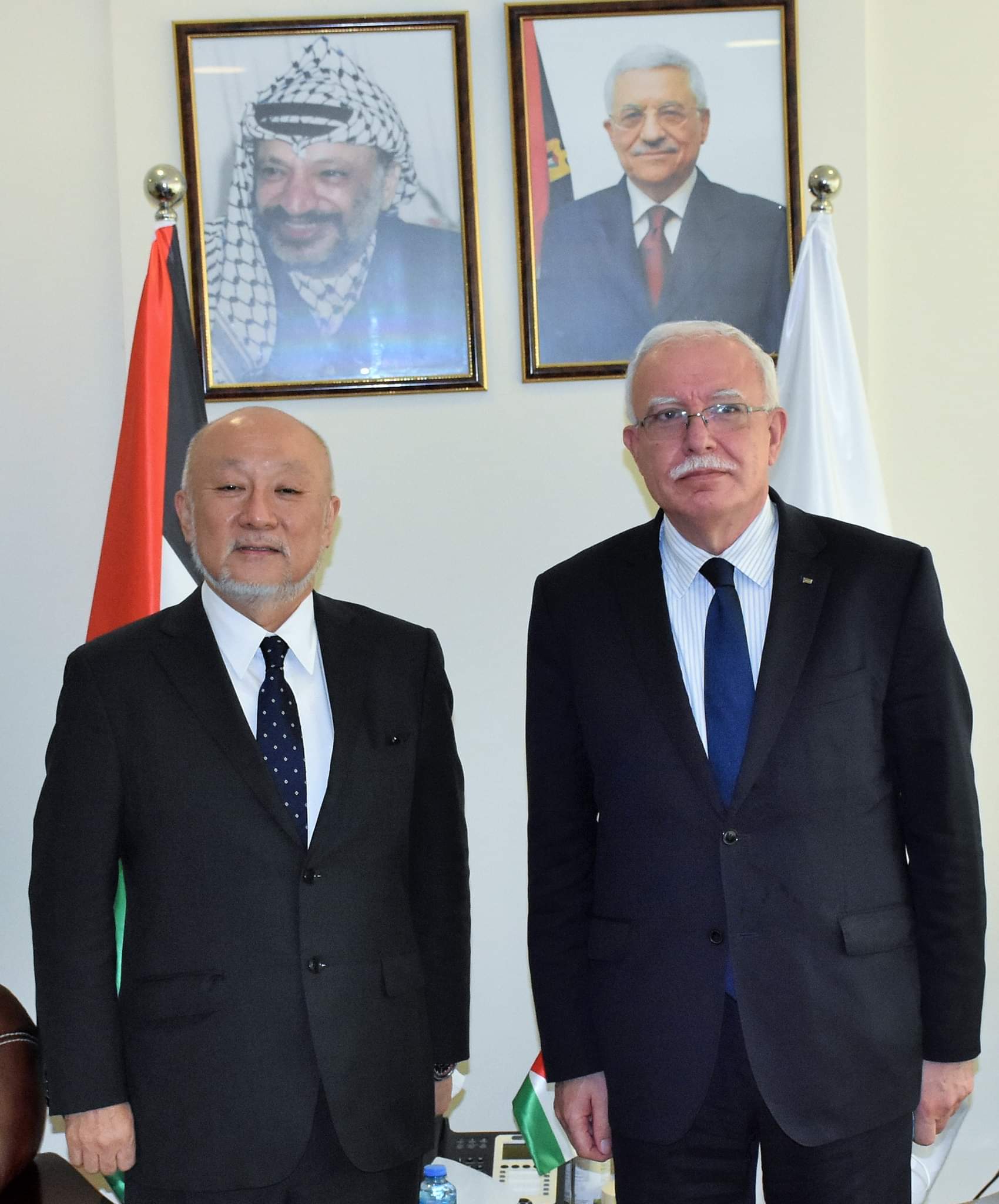 المالكي خلال استقباله المبعوث الياباني الجديد الخاص لعملية السلام في الشرق الأوسط